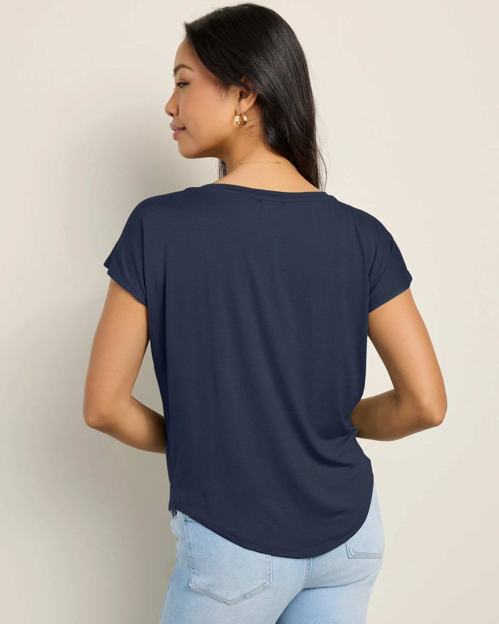 Edgewater Tee - Image 6
